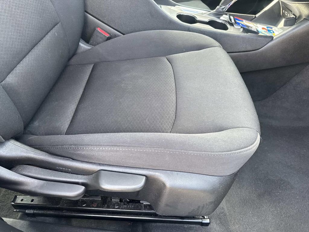 Used 2020 Chevrolet Malibu LT image 13