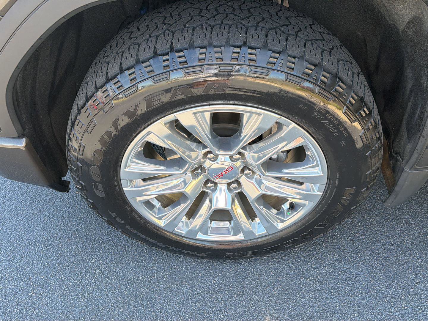 Used 2019 GMC Sierra 1500 Denali w/ Technology Package AWD/4WD image 40