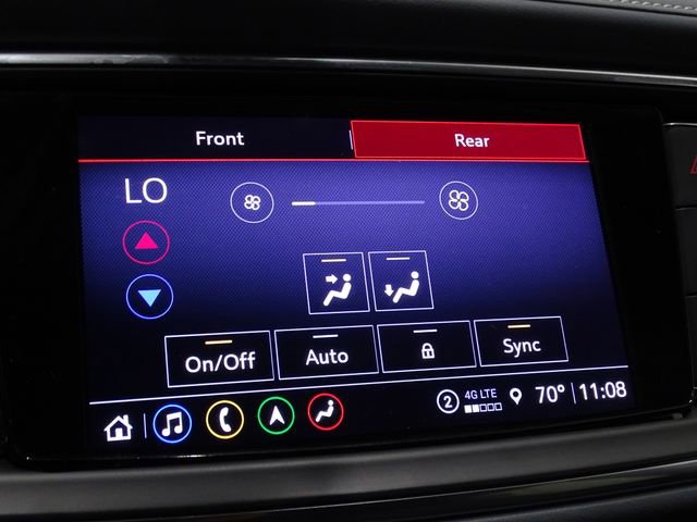 Used 2024 Buick Enclave Premium AWD/4WD image 43