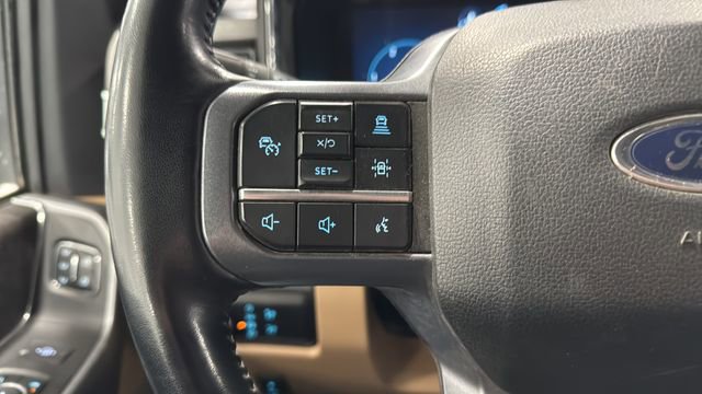 Used 2023 Ford F350 Lariat w/ Lariat Ultimate Package image 13