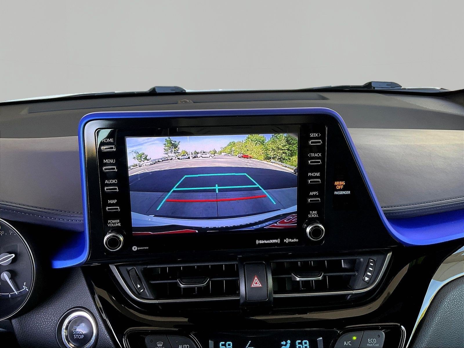Used 2020 Toyota C-HR XLE FWD image 13