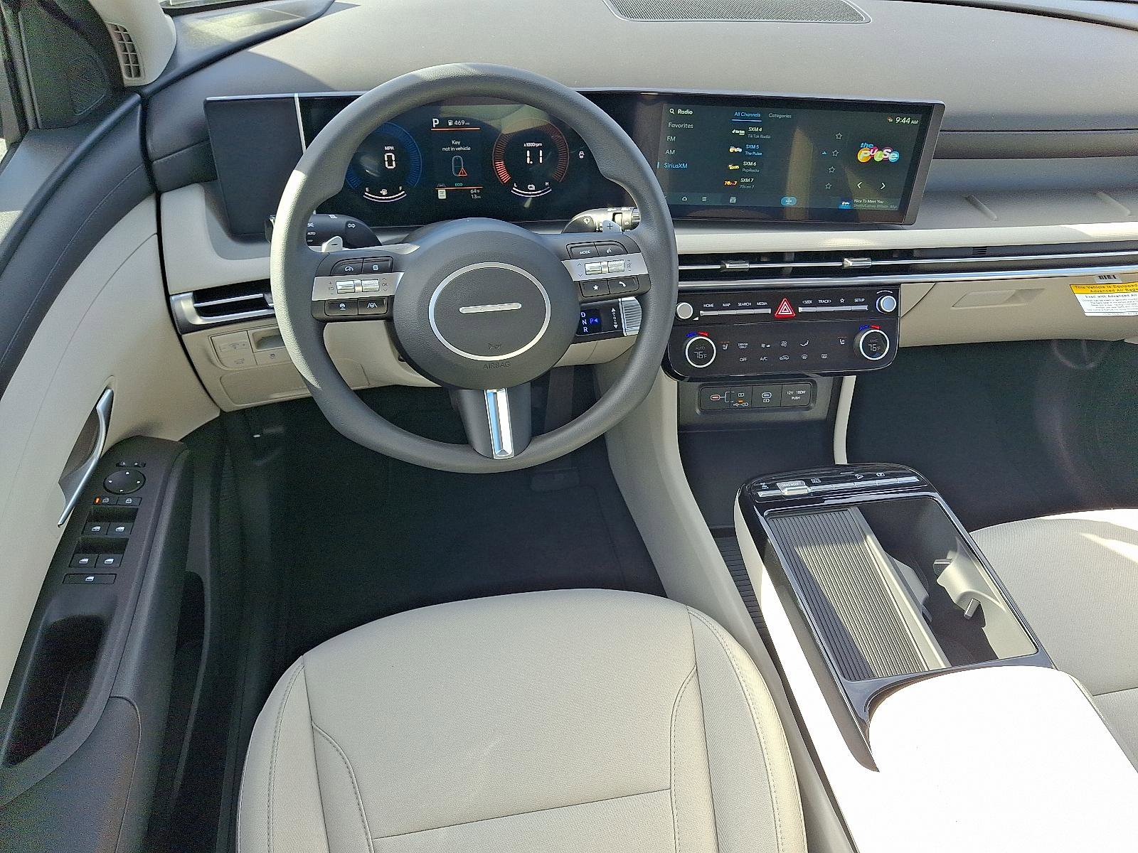 New 2026 Hyundai Tucson SEL image 7