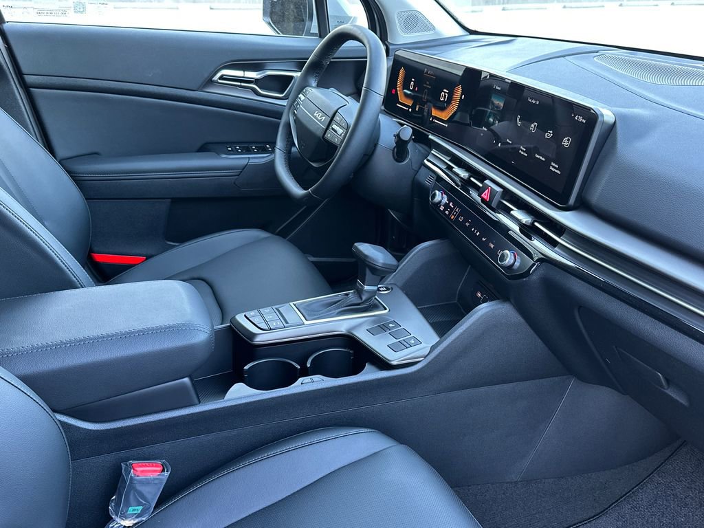 New 2026 Kia Sportage EX image 13