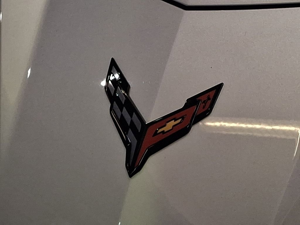 New 2026 Chevrolet Corvette E-Ray w/ ZER Performance Package image 9