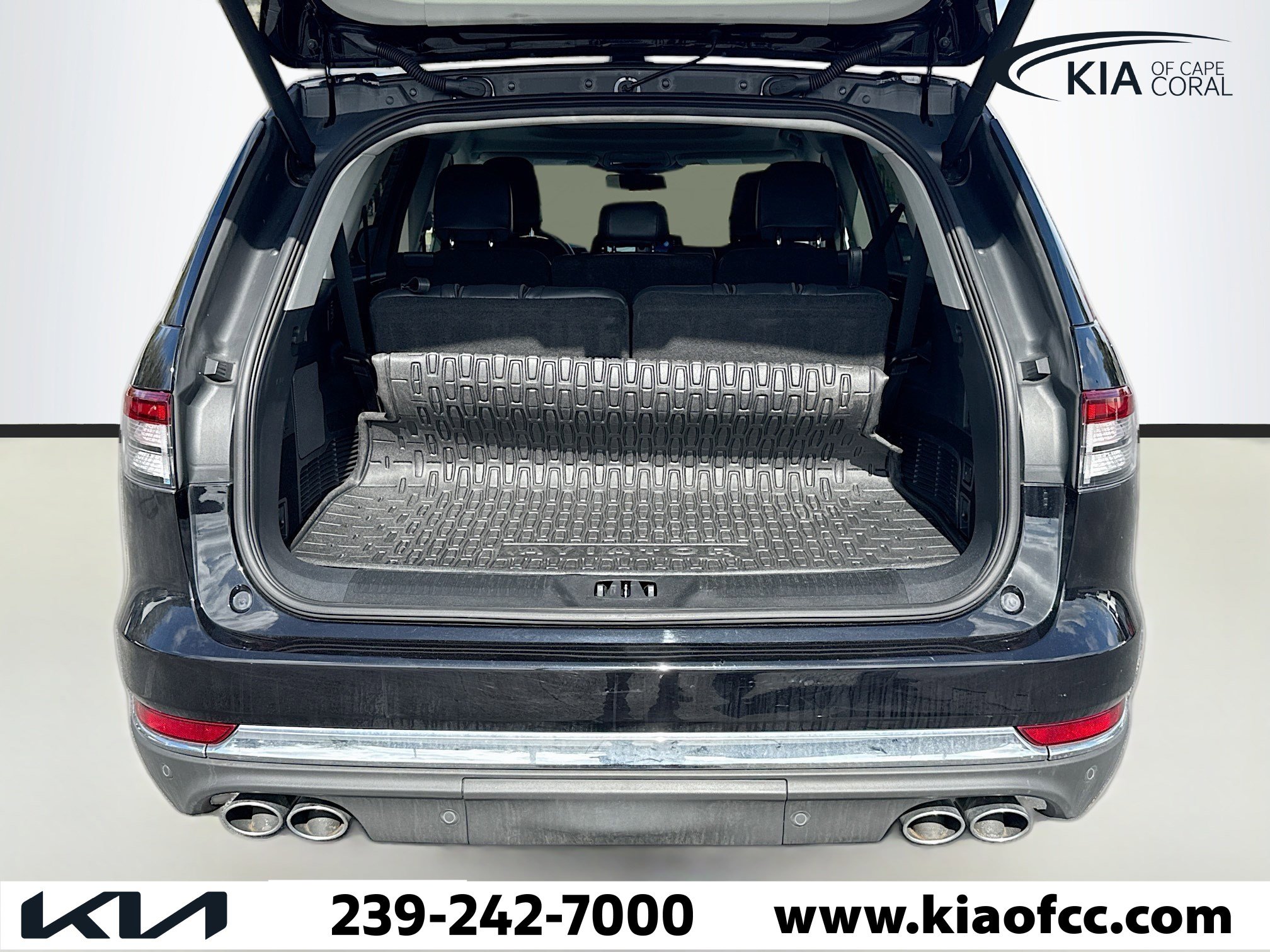 Used 2025 Lincoln Aviator Reserve image 10