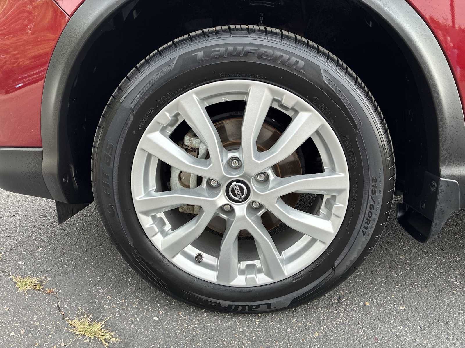 Used 2021 Nissan Rogue Sport SV AWD/4WD image 17