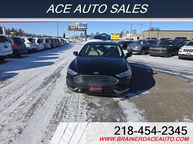 Used 2019 Ford Fusion SEL FWD image 6
