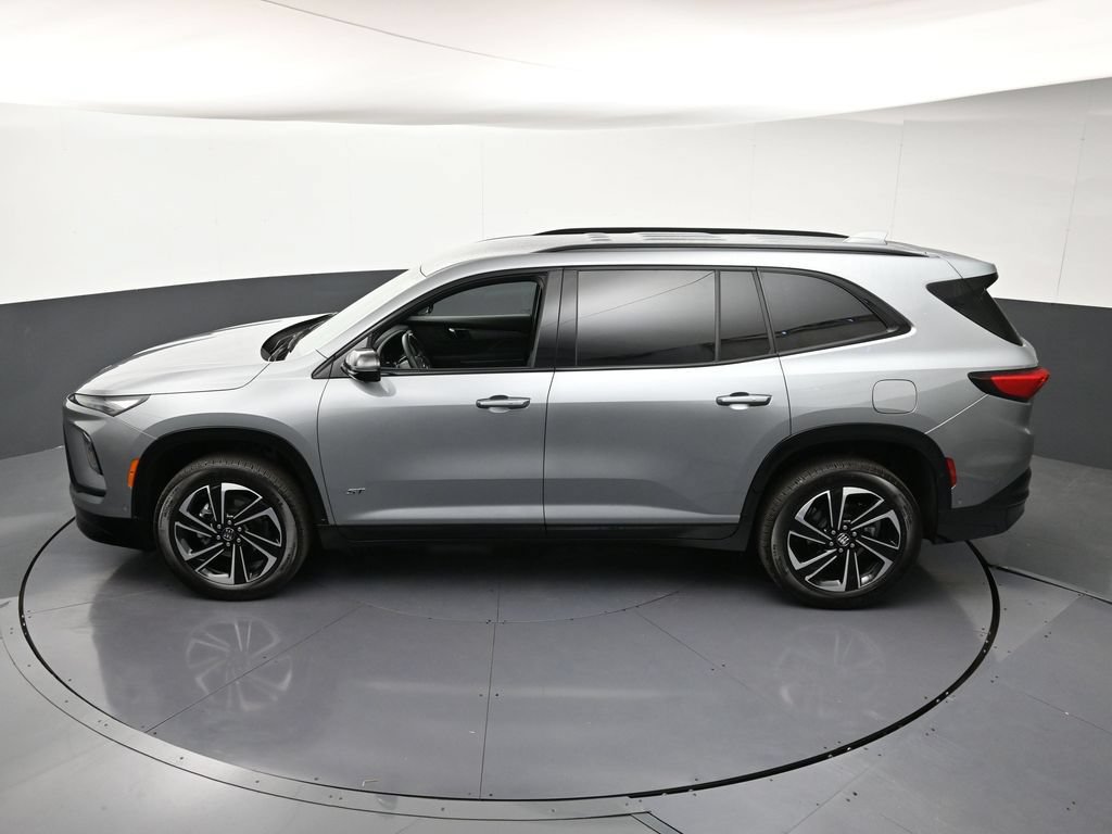 Certified 2026 Buick Enclave Sport Touring w/ Super Cruise Package AWD/4WD image 18