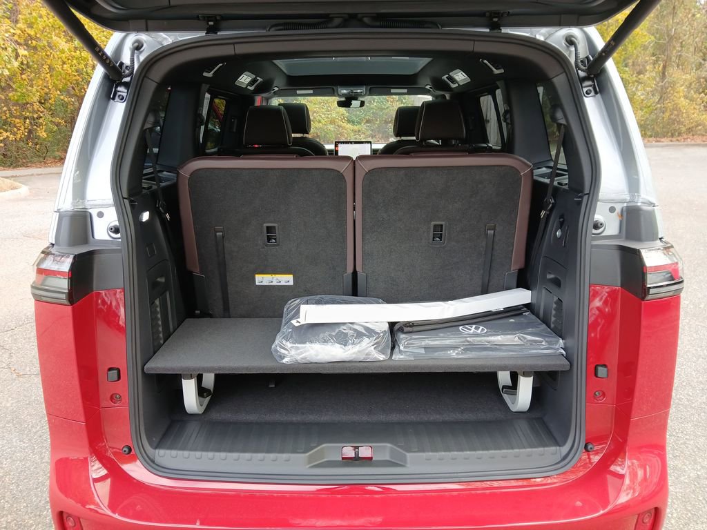 New 2025 Volkswagen ID. Buzz Pro S Plus image 23