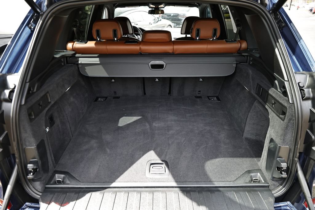 Used 2023 BMW X5 M50i w/ Executive Package image 30