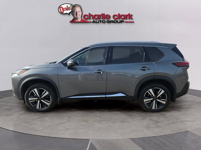 Certified 2023 Nissan Rogue SL w/ SL Premium Package image 3
