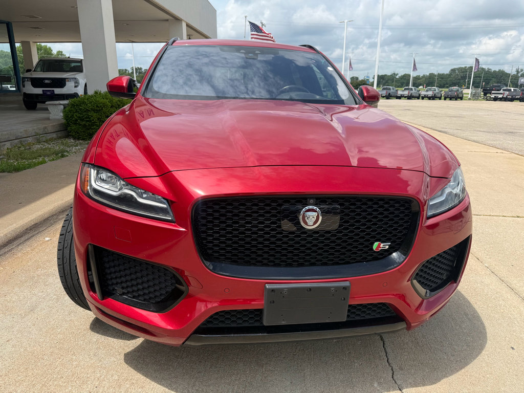 Used 2018 Jaguar F-PACE S AWD/4WD image 3