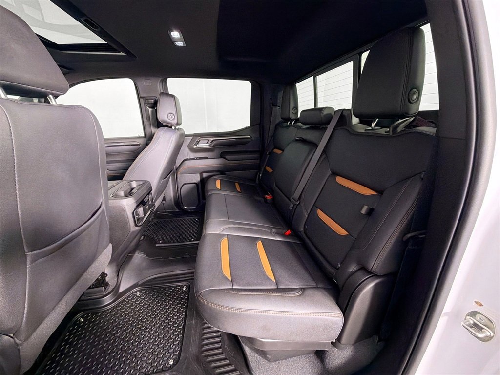 Used 2023 GMC Sierra 1500 AT4 w/ Technology Package image 22