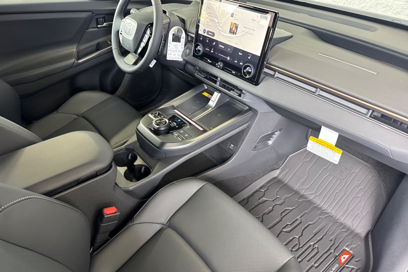 New 2026 Toyota bZ Woodland AWD/4WD image 17