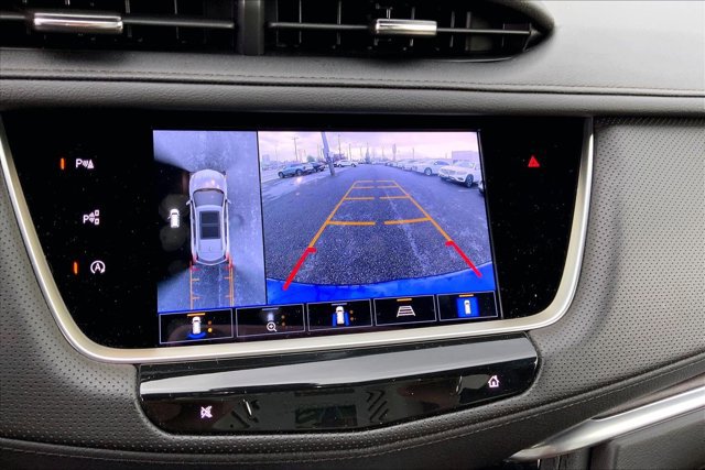 Used 2023 Cadillac XT5 Sportv w/ Technology Package AWD/4WD image 20
