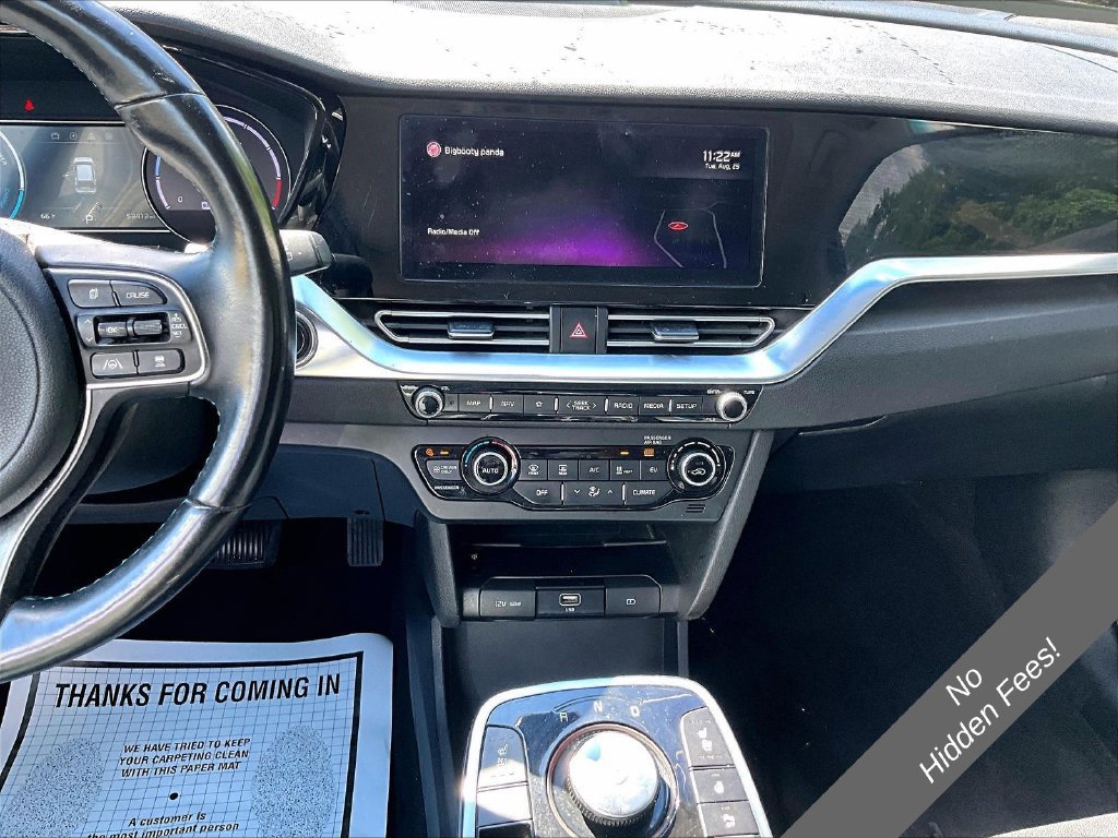 Used 2022 Kia Niro EX Premium w/ Cold Weather Package FWD image 6