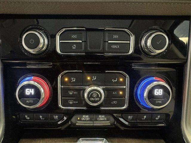 Used 2021 GMC Yukon Denali w/ Denali Ultimate Package AWD/4WD image 23