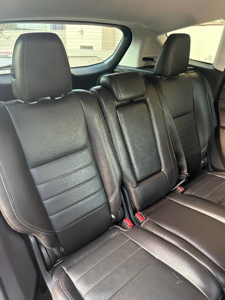 Used 2013 Ford C-MAX Energi SEL image 24