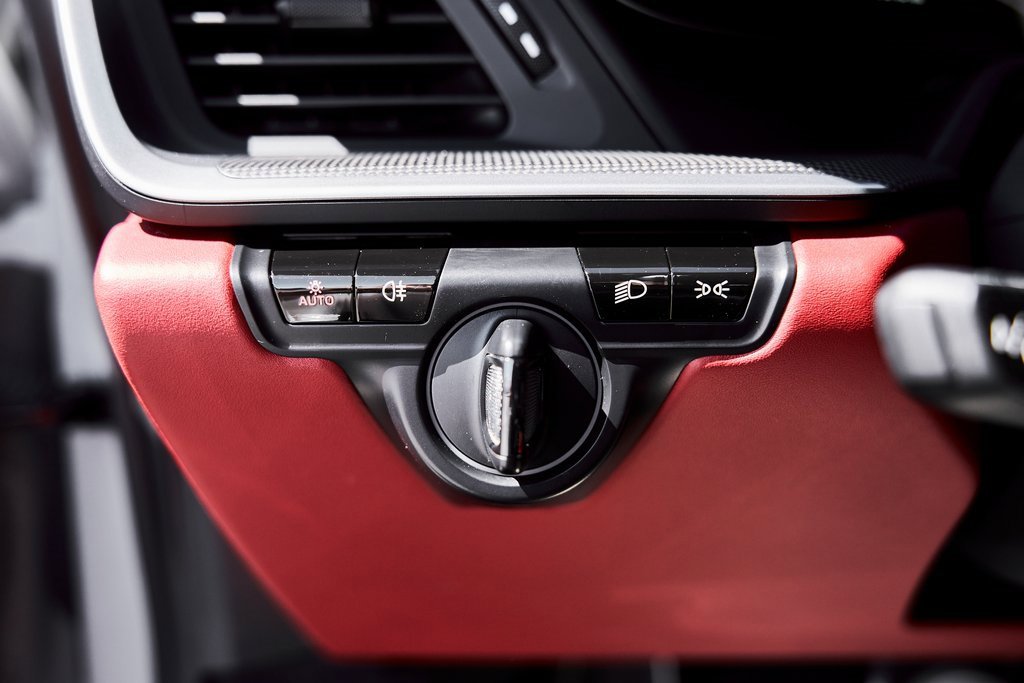 Used 2021 Porsche 911 Turbo S image 45