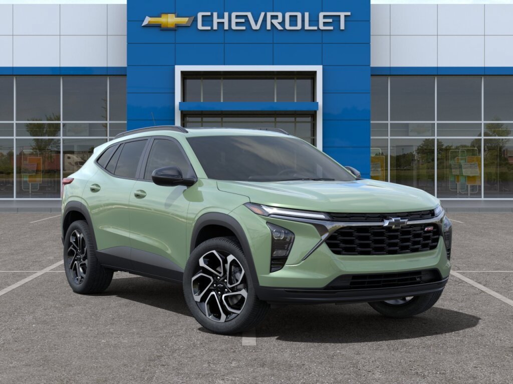 New 2024 Chevrolet Trax RS w/ Sunroof Package FWD image 8