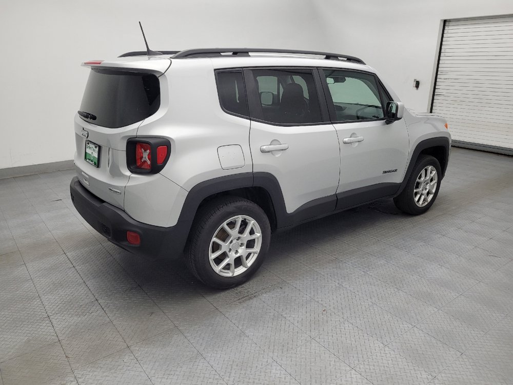 Used 2020 Jeep Renegade Latitude w/ Cold Weather Group AWD/4WD image 10