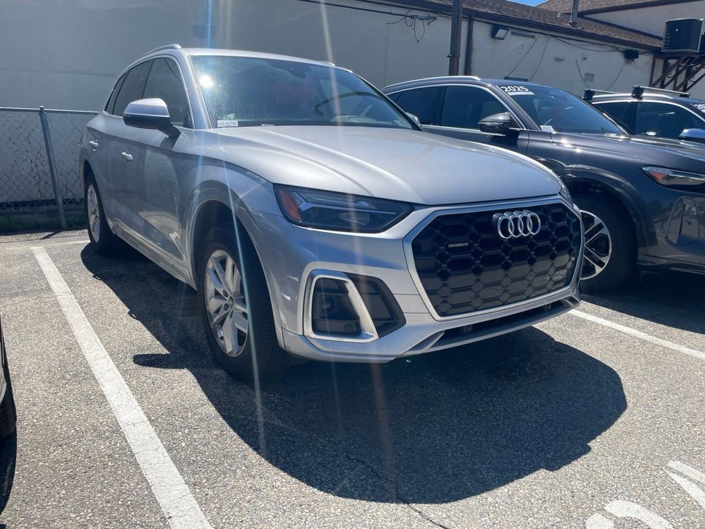 Used 2023 Audi Q5 2.0T Premium AWD/4WD image 5