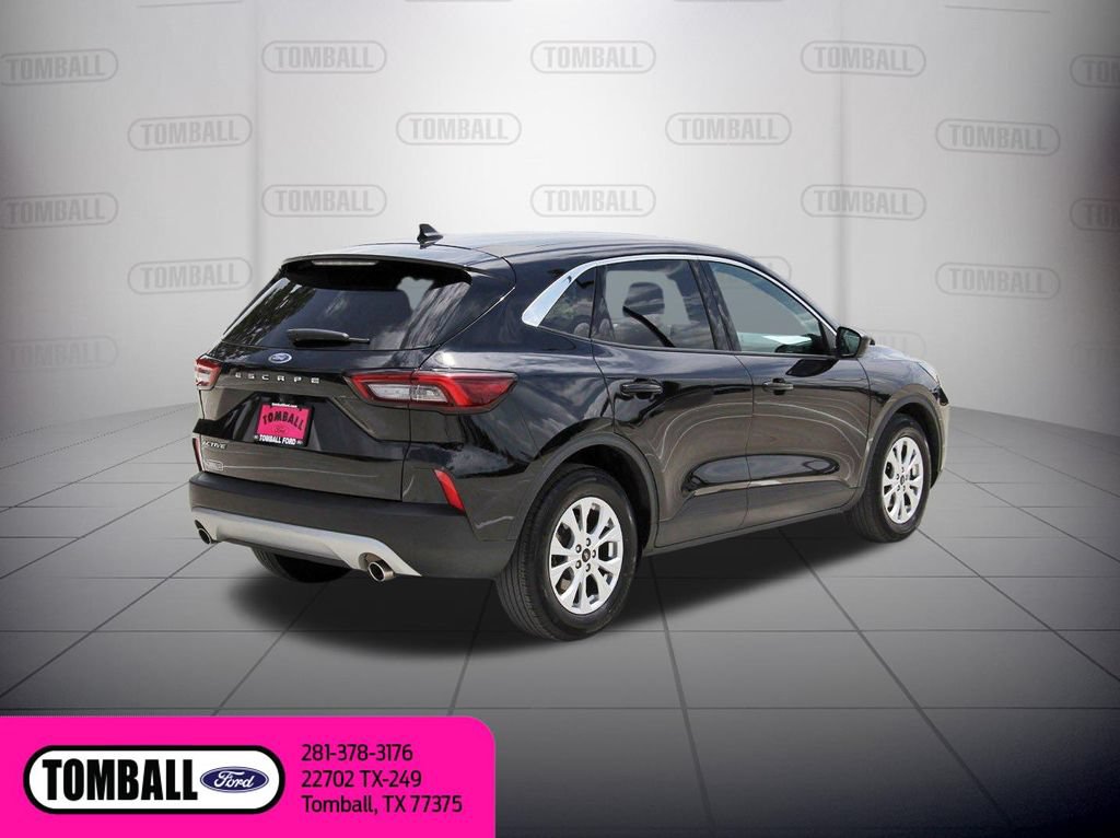 Used 2023 Ford Escape Active FWD image 8