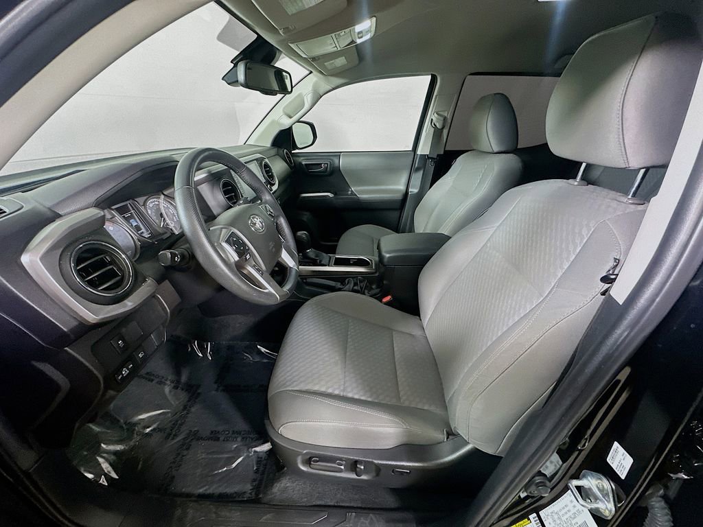 Used 2023 Toyota Tacoma SR5 image 14