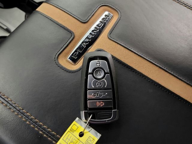 Used 2024 Ford F250 Platinum w/ FX4 Off-Road Package image 54