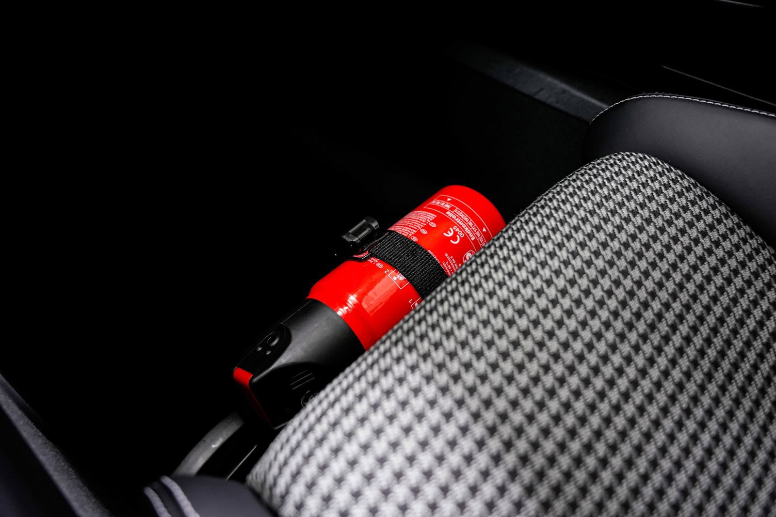 Used 2016 Porsche 911 R RWD image 18