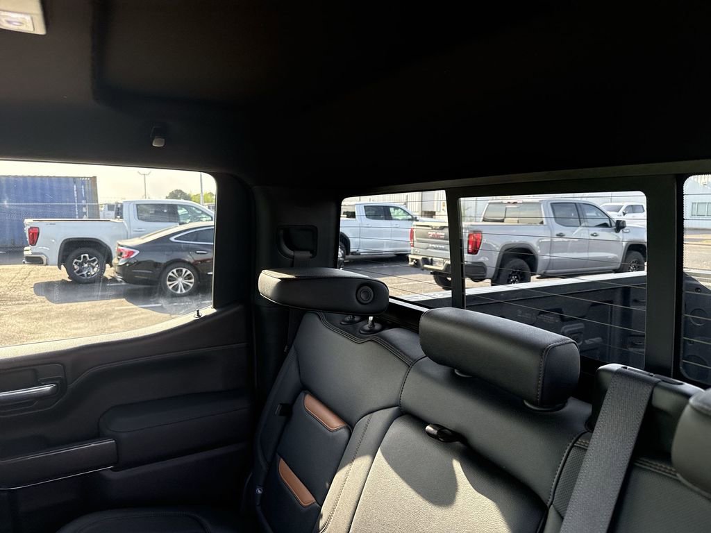 Certified 2022 GMC Sierra 1500 AT4 w/ AT4 Premium Package image 28