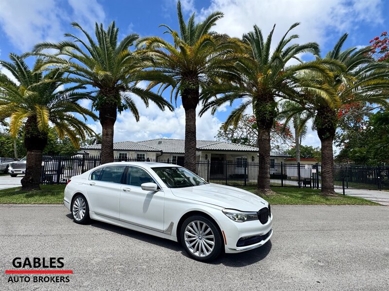 Used 2016 BMW 740i RWD image 2