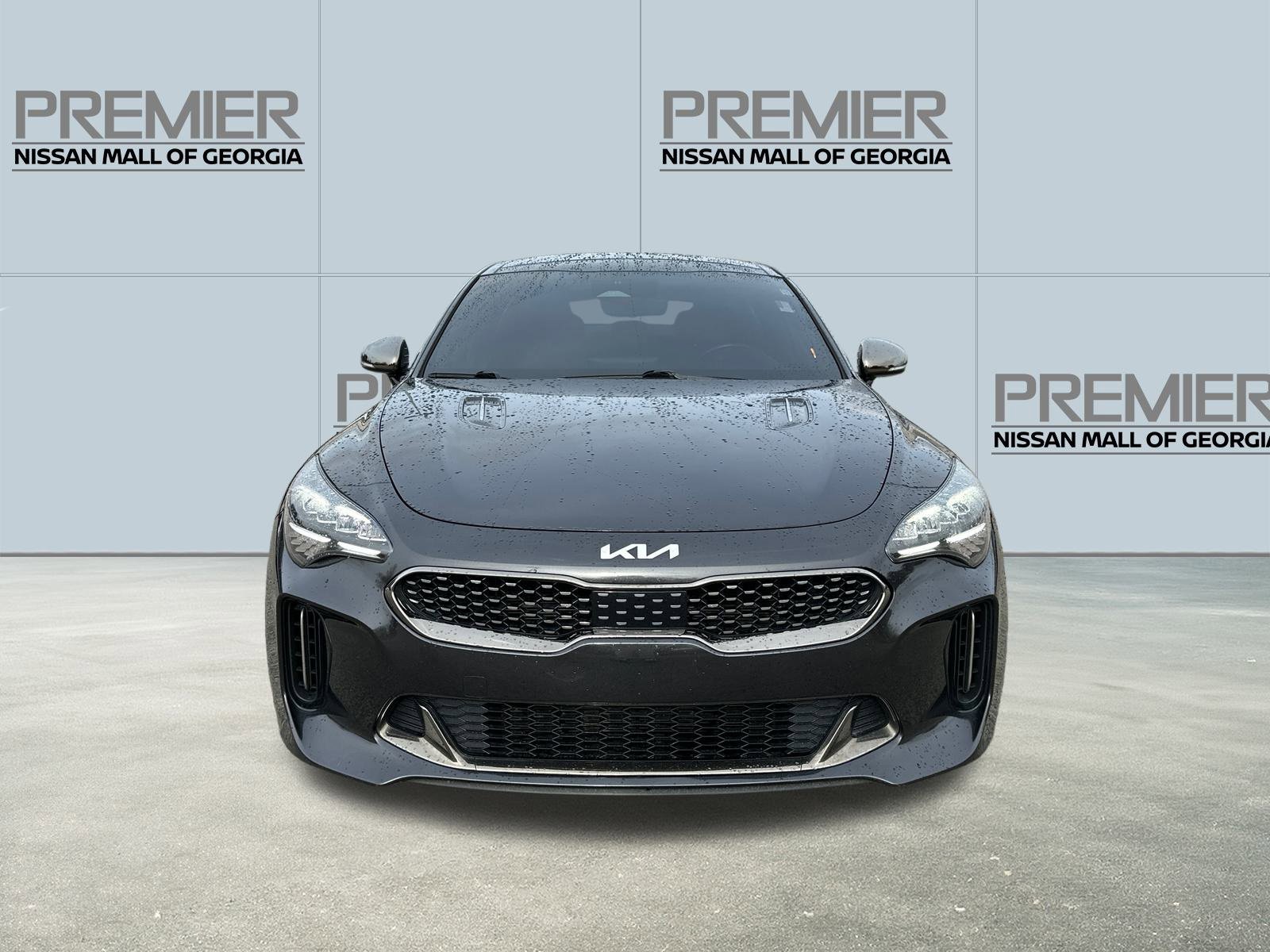 Used 2022 Kia Stinger GT-Line w/ Sun & Sound Package image 2