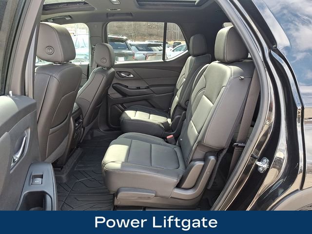 Used 2023 Chevrolet Traverse LT w/ LT Premium Package image 21