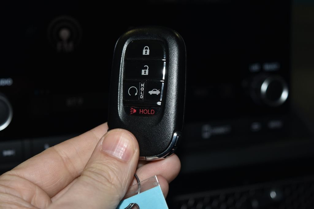 Used 2025 Honda Civic Sport image 18