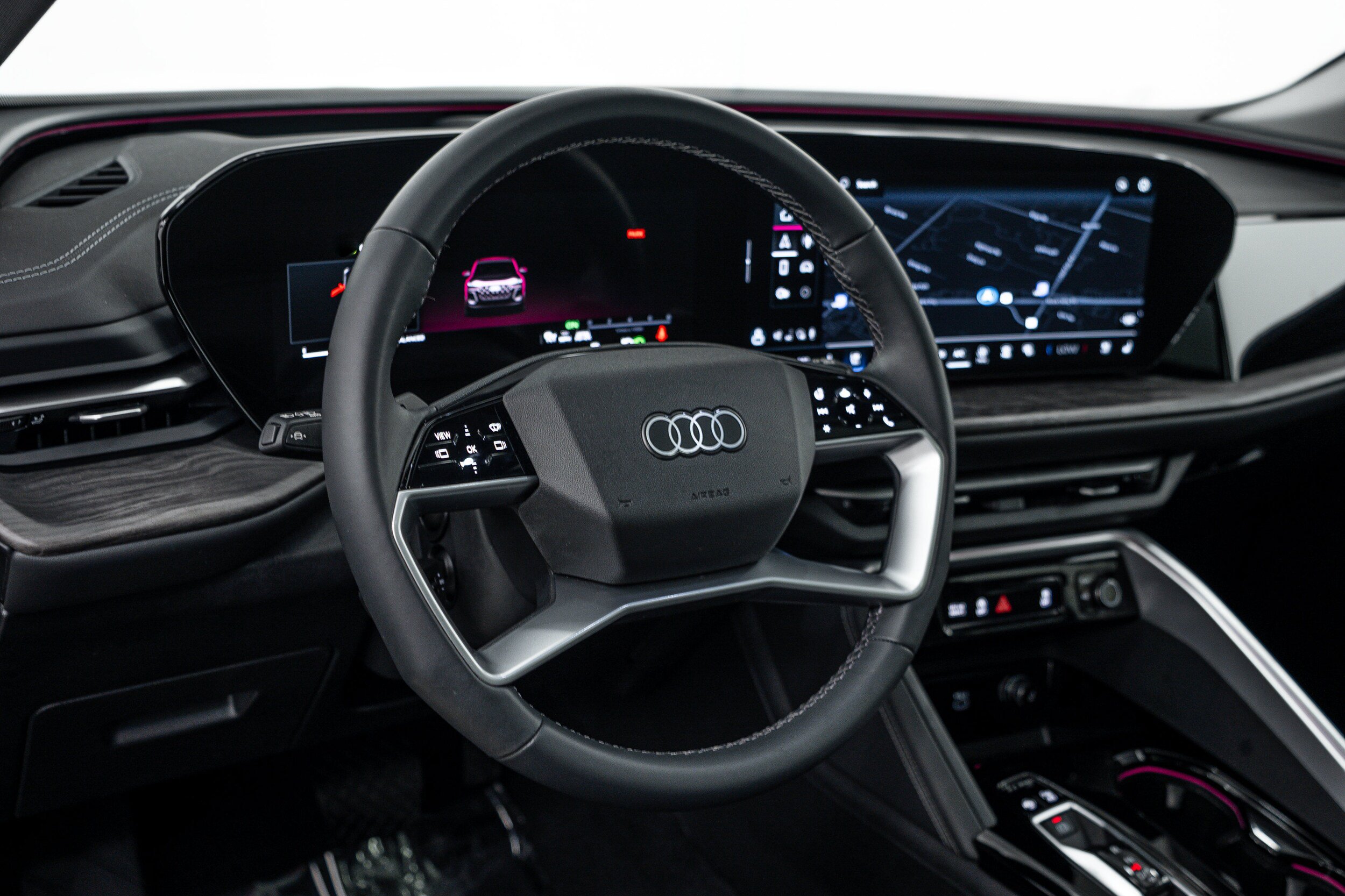 Used 2025 Audi Q5 Premium Plus w/ Premium Plus AWD/4WD image 9