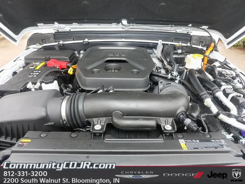 New 2025 Jeep Wrangler Unlimited Sport S 4xe w/ Convenience Group AWD/4WD image 15