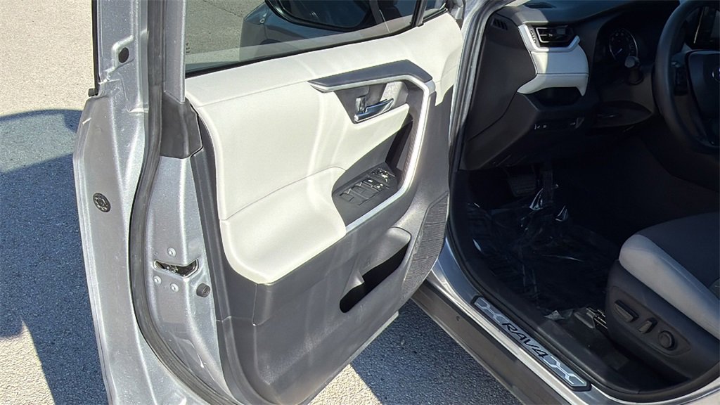 Certified 2021 Toyota RAV4 XLE image 12