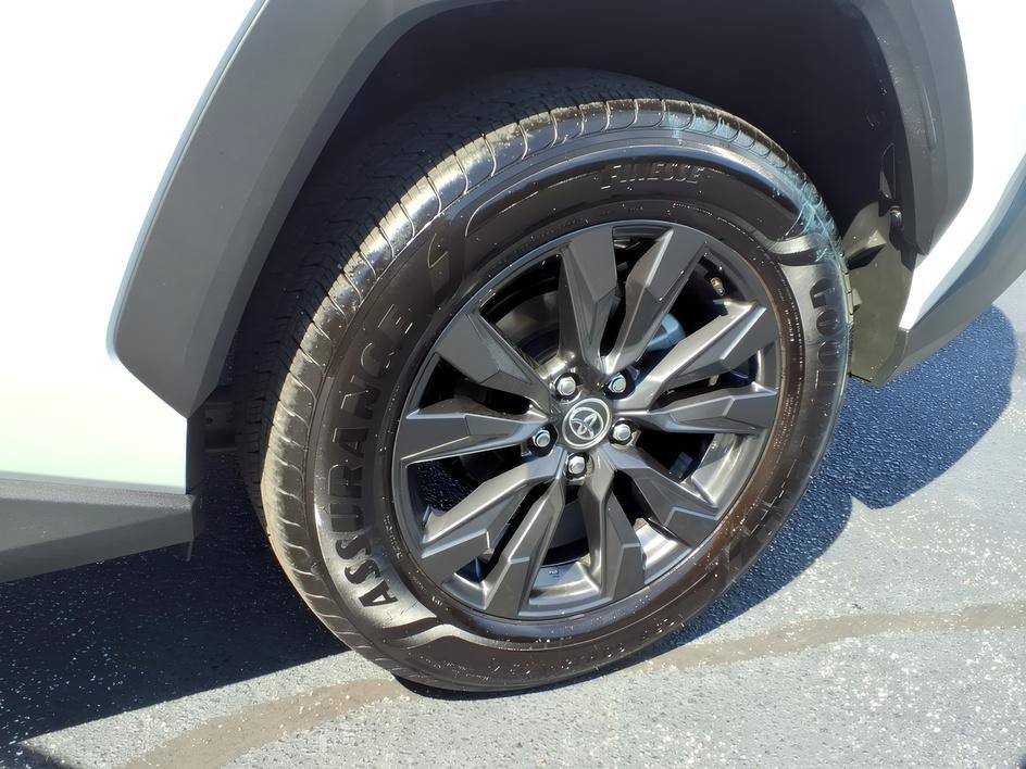 Used 2026 Toyota RAV4 XLE Premium AWD/4WD image 11
