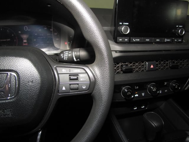 Used 2025 Honda Accord LX image 6