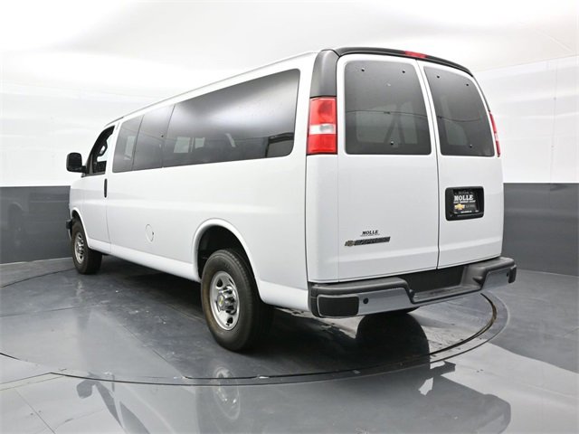 Used 2024 Chevrolet Express 3500 LT w/ LT Preferred Equipment Group image 5