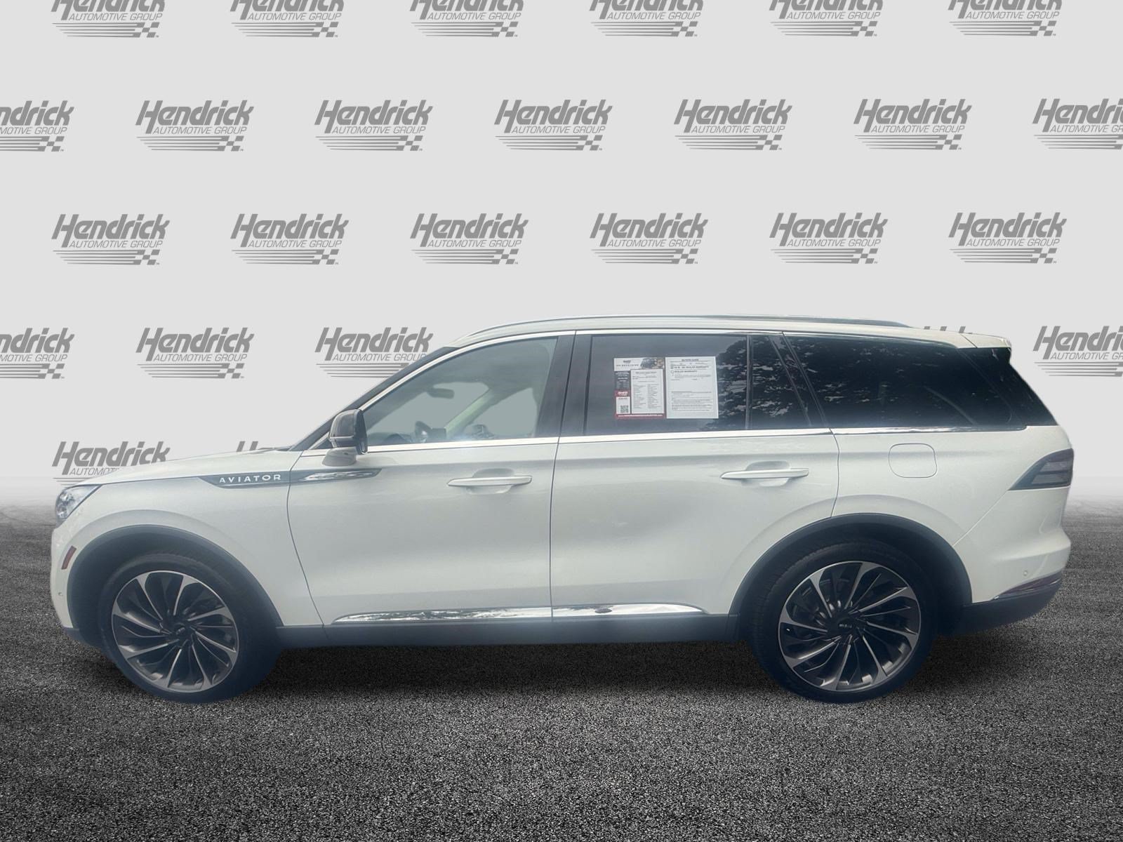 Used 2020 Lincoln Aviator Reserve w/ Equipment Group 202A AWD/4WD image 3