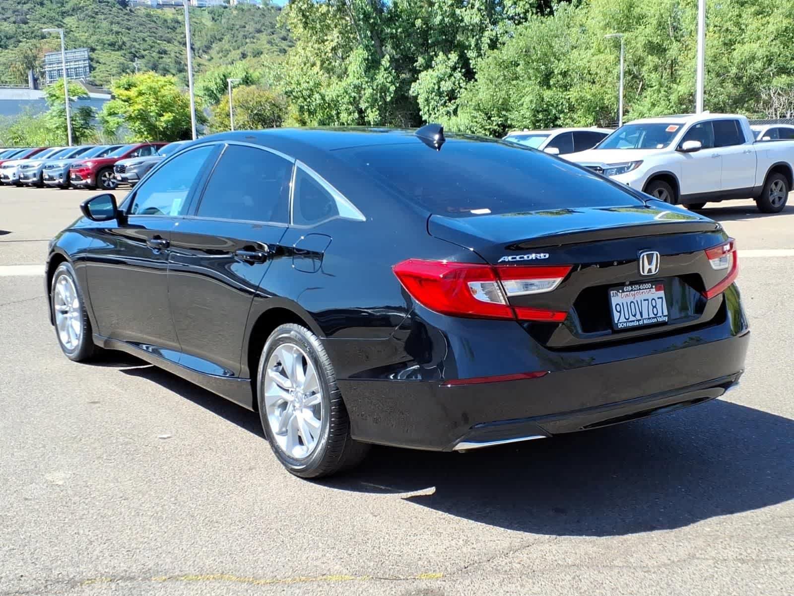 Used 2018 Honda Accord LX image 7