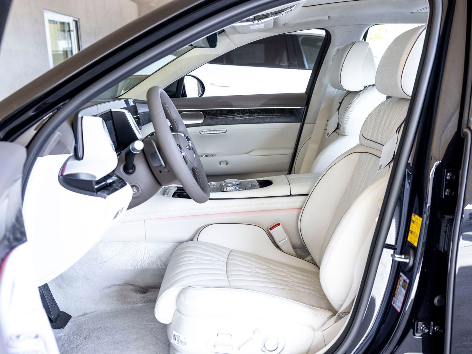 New 2026 Genesis G90 3.5T image 16