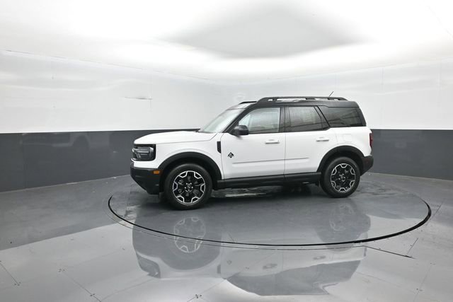 New 2025 Ford Bronco Sport Outer Banks image 4