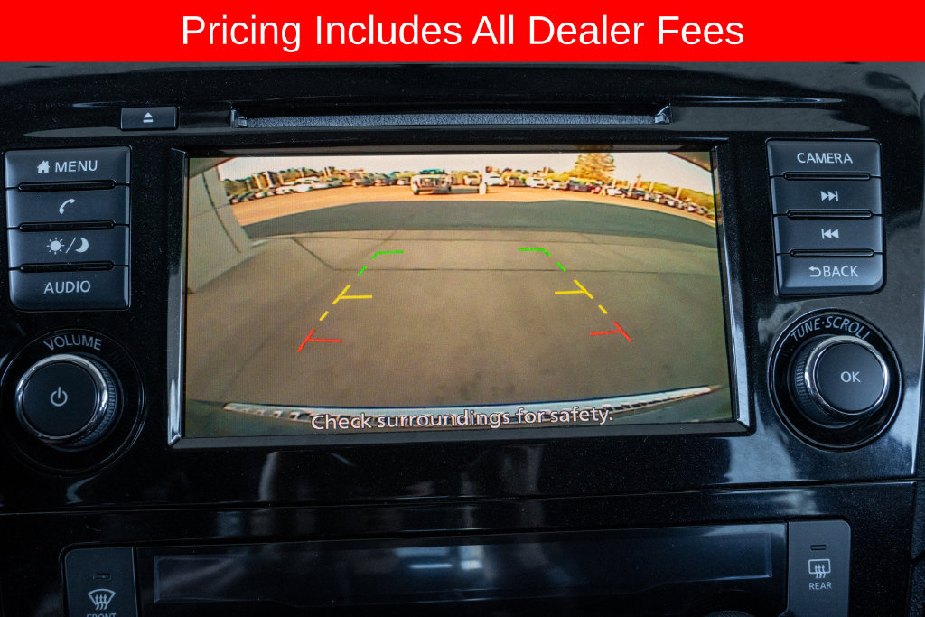 Used 2018 Nissan Rogue SV FWD image 13