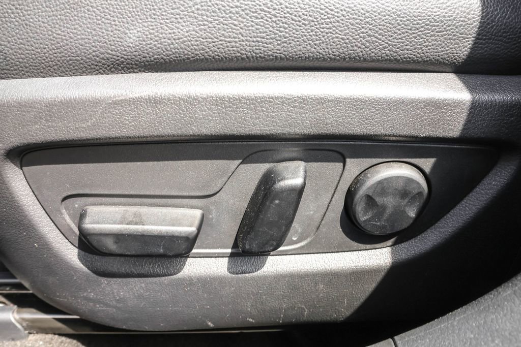 Used 2024 MAZDA CX-50 AWD 2.5 S w/ Premium Plus Pkg image 9