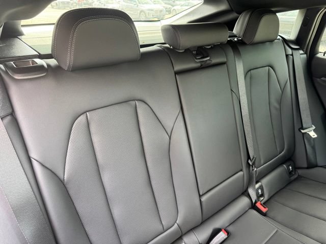 Certified 2025 BMW X4 xDrive30i AWD/4WD image 32