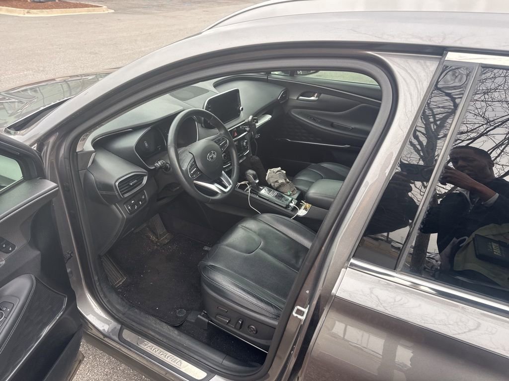 Used 2020 Hyundai Santa Fe Limited image 9