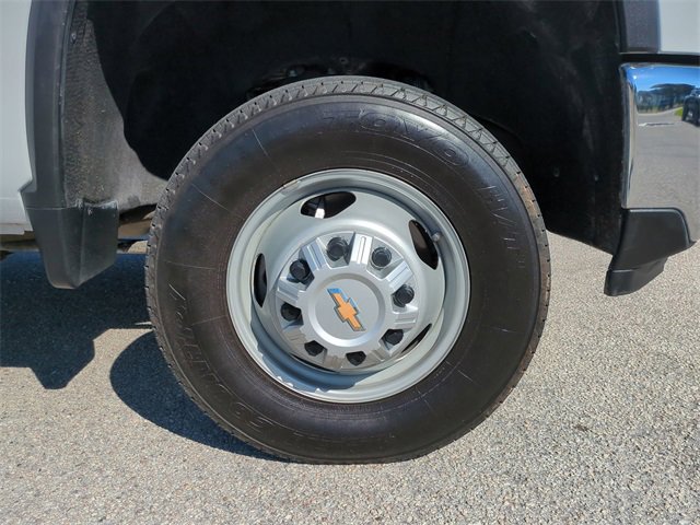 Certified 2024 Chevrolet Silverado 3500 W/T w/ WT Convenience Package image 11